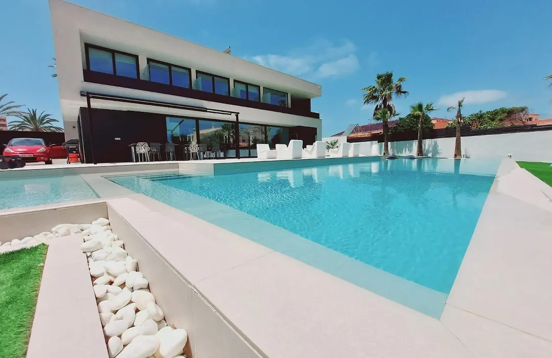 Inmovecos Villa Gawy-1